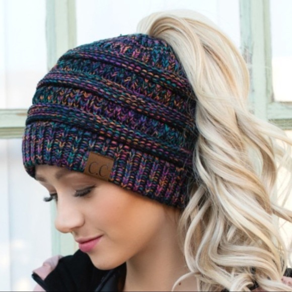 Gray Confetti Messy Bun Beanie - Picture 4 of 4